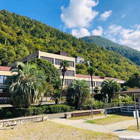 Hotel Continent Gagra Exterior foto